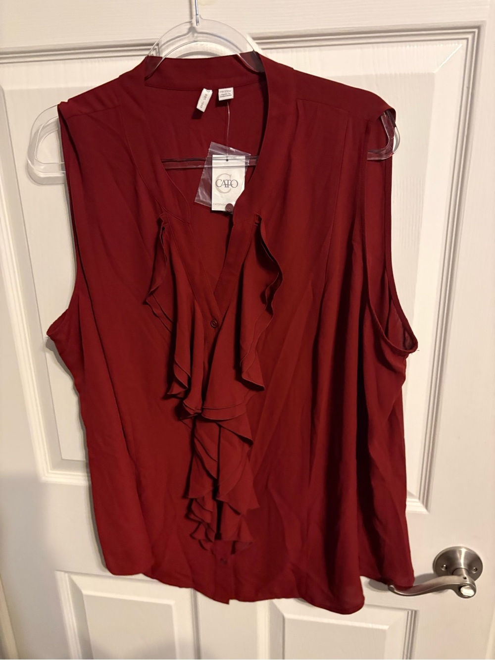 426- NWT Cato rust Red Ruffle V-Neck Sleeveless Blouse